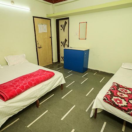 Rai Guest House Ujjain Ngoại thất bức ảnh