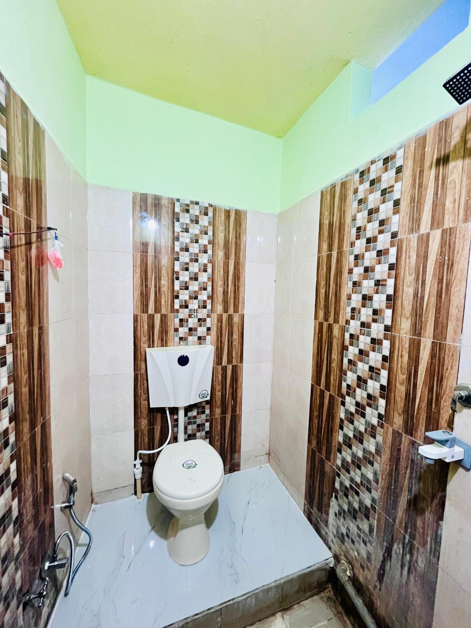 Rai Guest House Ujjain Ngoại thất bức ảnh