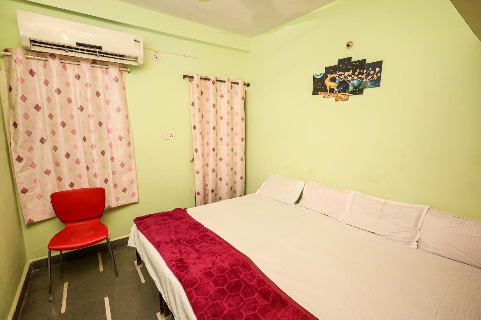 Rai Guest House Ujjain Ngoại thất bức ảnh