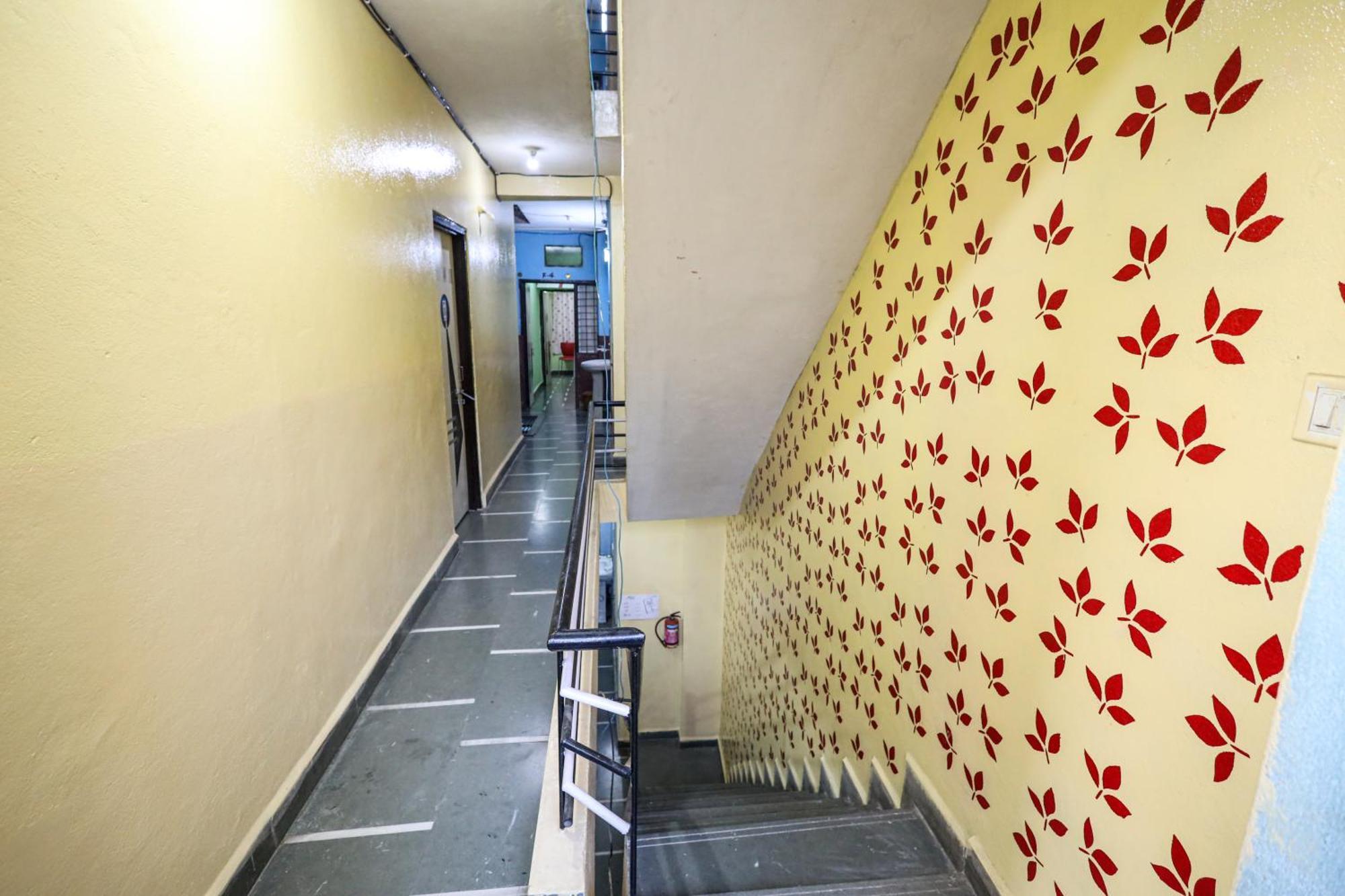 Rai Guest House Ujjain Ngoại thất bức ảnh